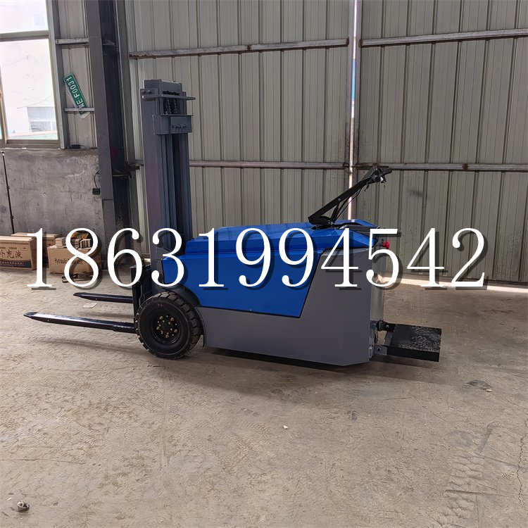 辽宁省全电动叉车插腿式堆高车液压装卸车1.5吨升高小型站驾式铲车